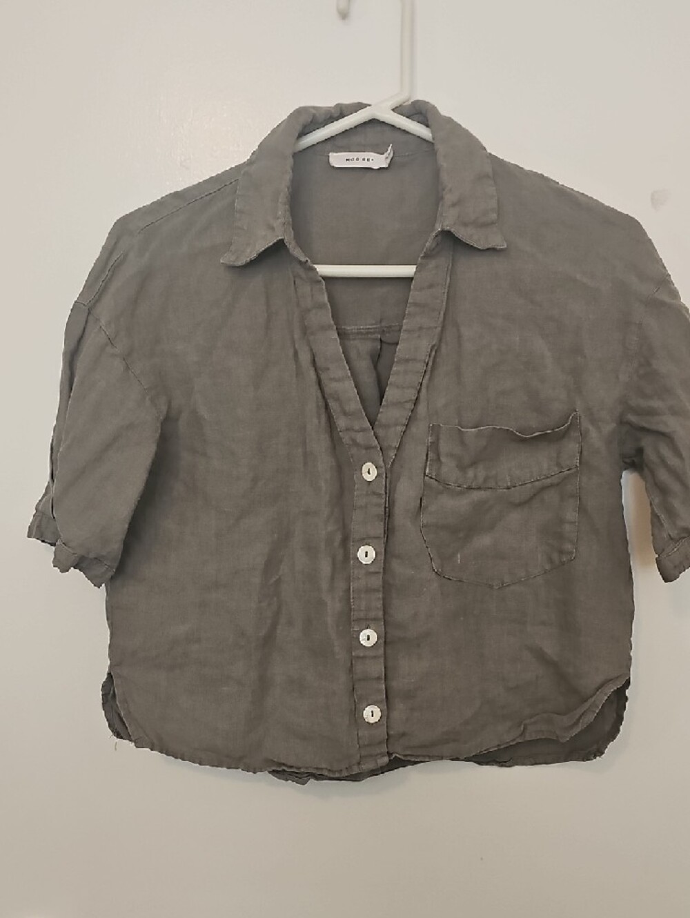 Mod Ref Gray Button-Front Linen Blouse - Picture 3 of 5